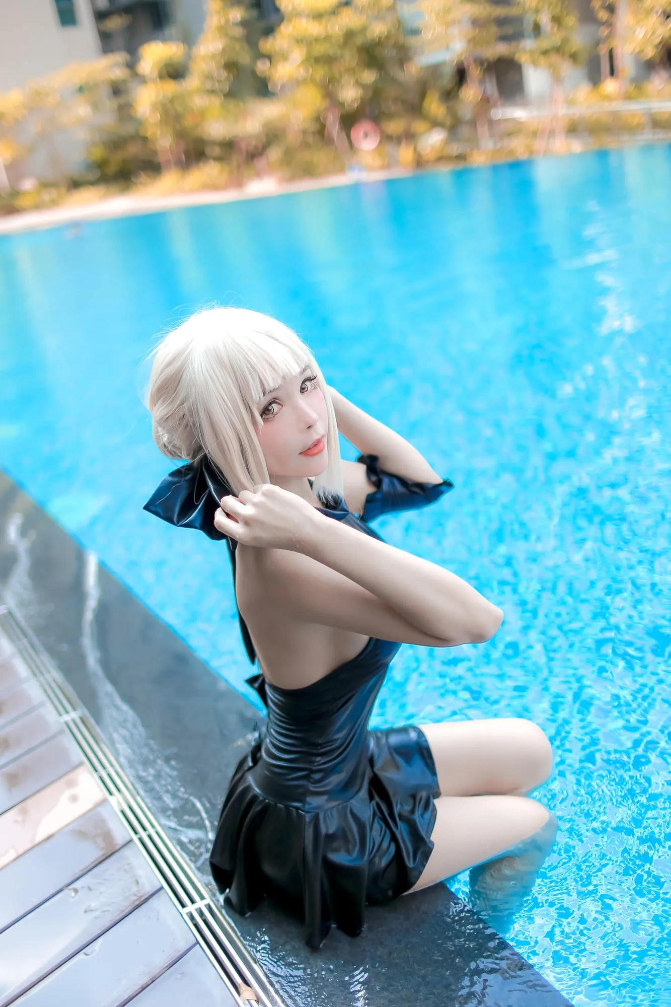 cos_Kitkat-Cosplay-9_NO.009-Saber-Alter-Swim-Suit-017