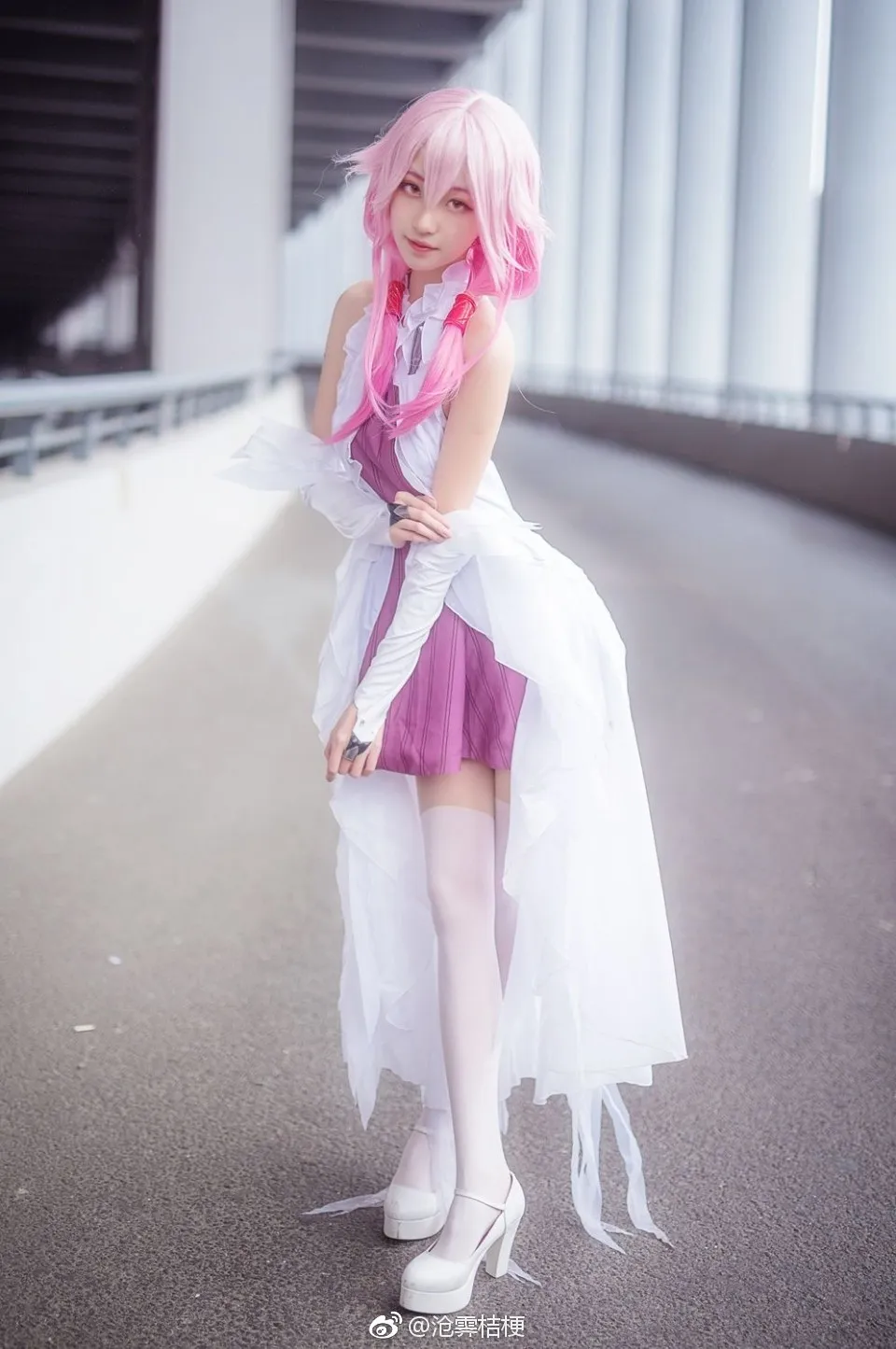 cos_沧霁桔梗_NO.001-微博图-_囧猫娘_#CP22##漫展返图##次元少女#@Comicup魔都囧猫娘-出镜-@沧霁桔梗-摄影后期@...9(EE327)