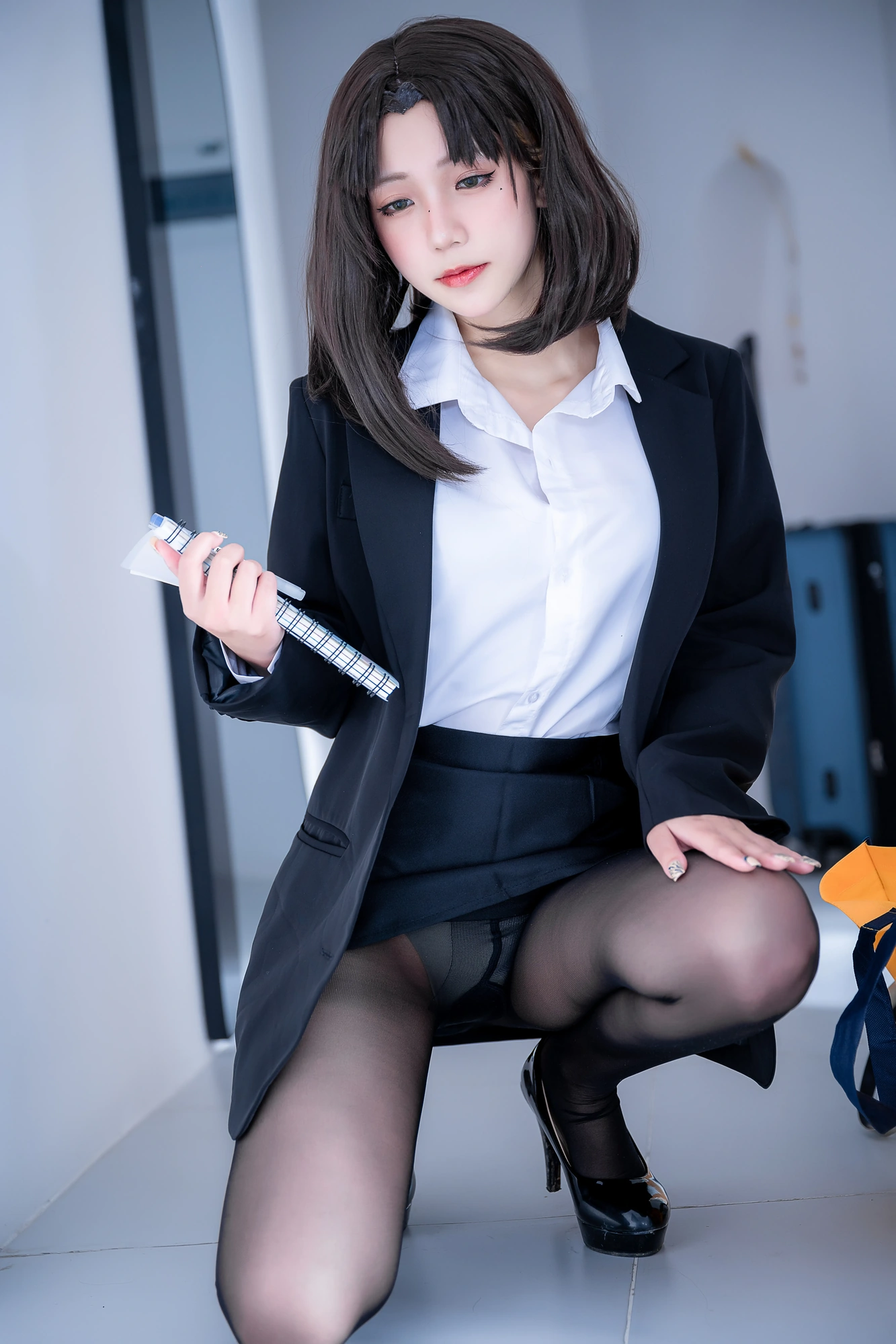 cos_蓝小沂KiKi_NO.012-OL黑丝-30