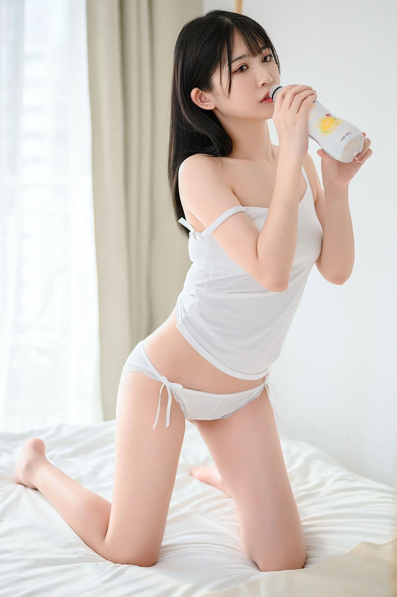 cos_鳗鱼霏儿_NO.081-白背心_41p电子版_1-(16)