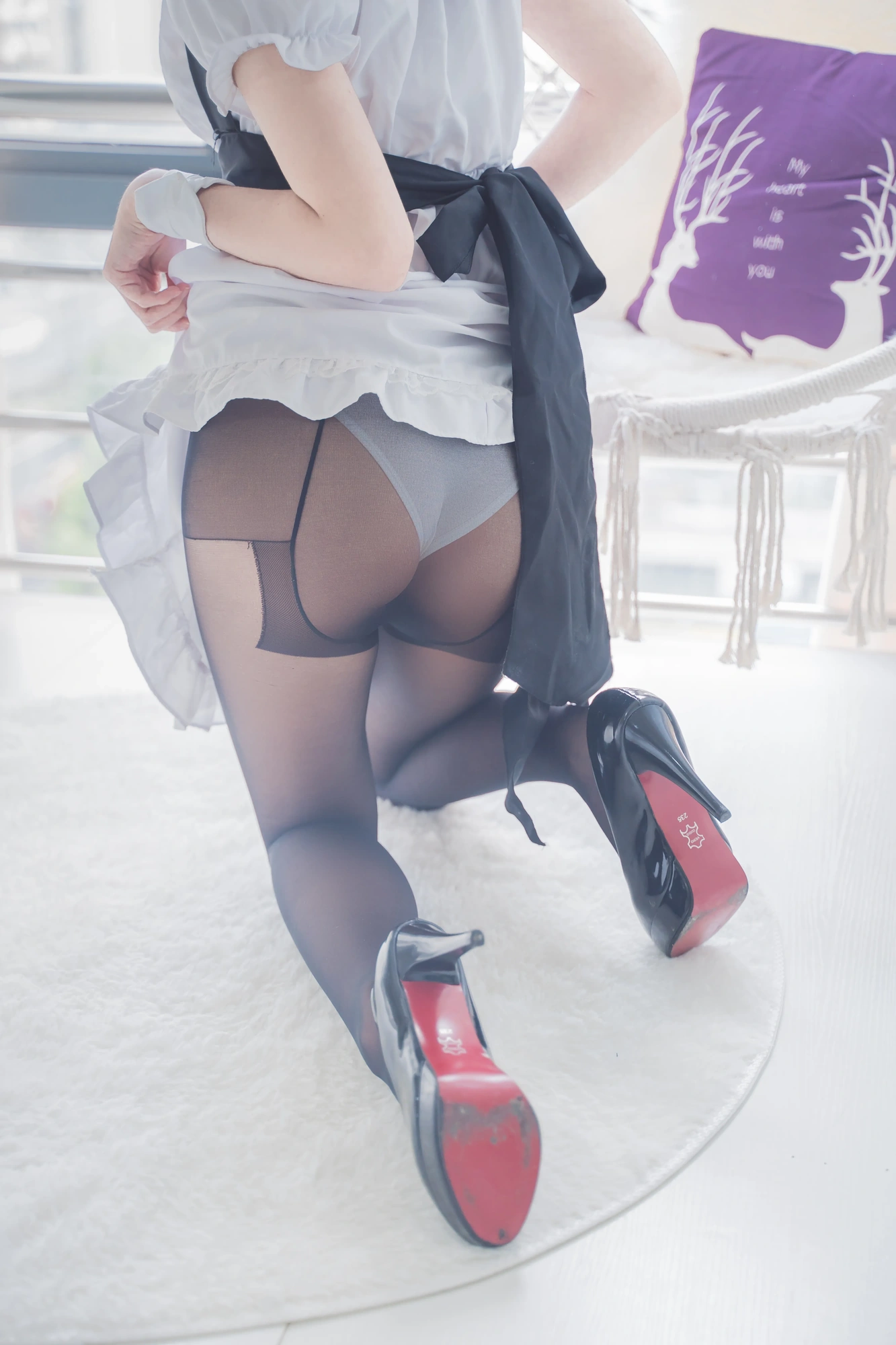 南鸽 – NO.003 黑袜 [45P2V-777MB]_0002