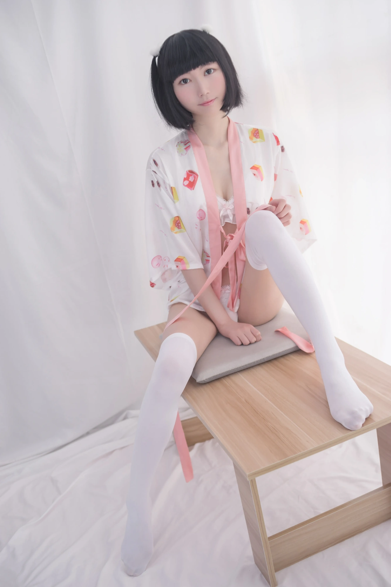 cos_轻兰映画_SPL.004-妹妹头少女的白丝-0015