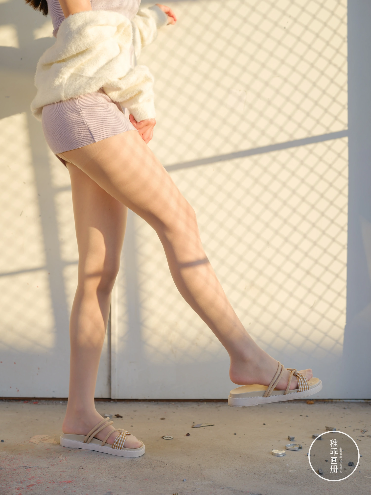 cos_柴系小乖(稚乖画册)_NO.015-夜夜-天台停车场肉丝-Lolita-047