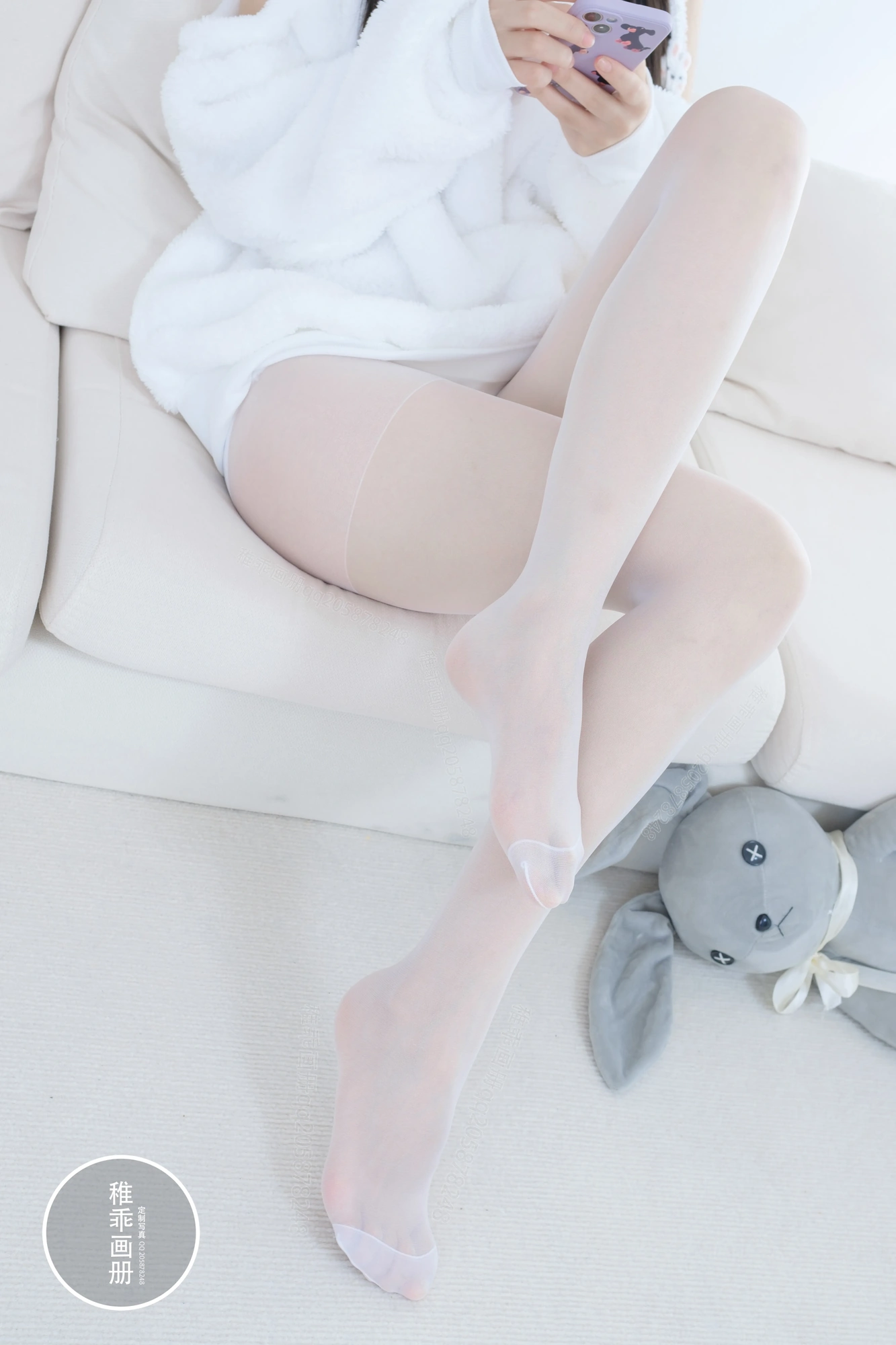 cos_柴系小乖(稚乖画册)_NO.017-晴空-赤西夜夜-白丝双马尾-(18)