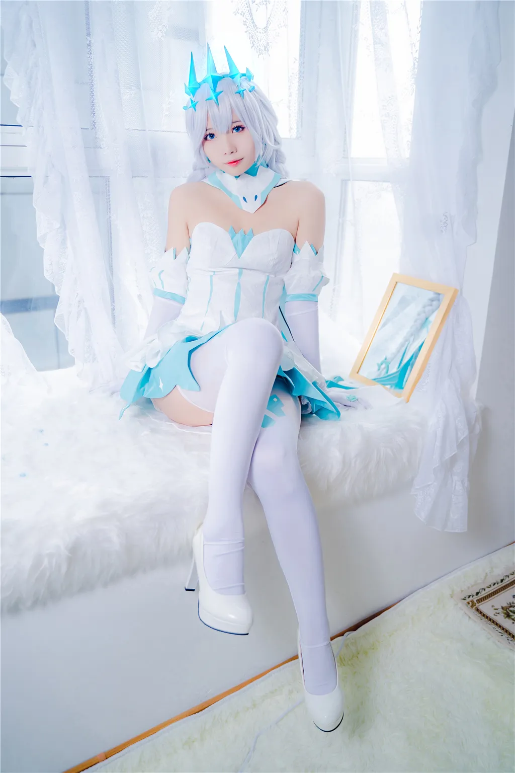 cos_墨玉-M_NNO.008-琪亚娜-冬之公主-001