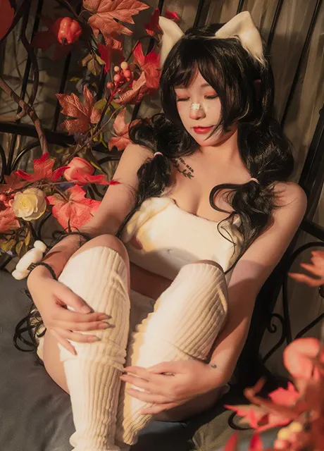 奇行家狗崽 – 全套写真合集 [11期/3.3G]-是鸭梨吖-网红COS-原图合集-是鸭梨吖 | 网红COS写真合集