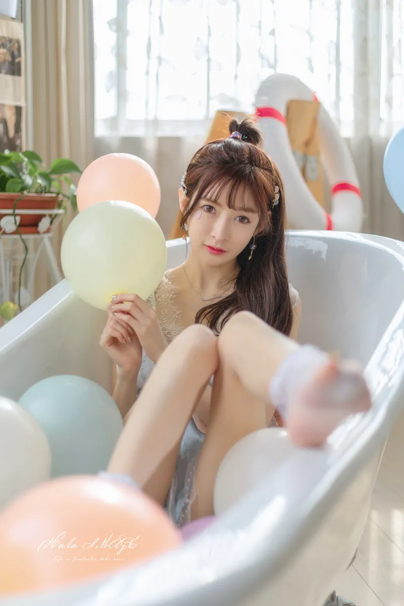 cos_王羽杉_NO.012-蕾丝连体比基尼-015