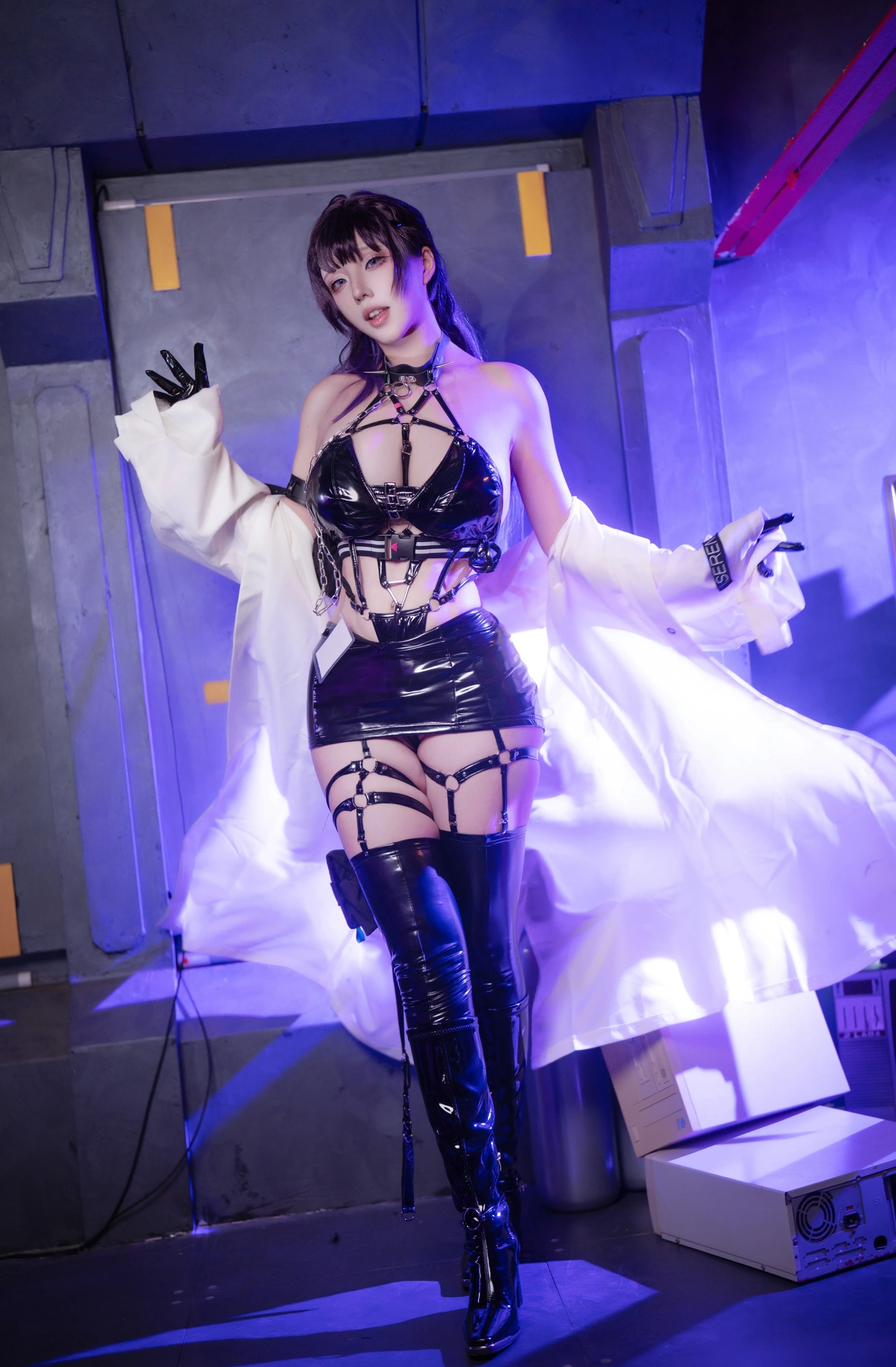 cos_菌烨tako_NO.035-Nikke胜利女神-米哈拉-012