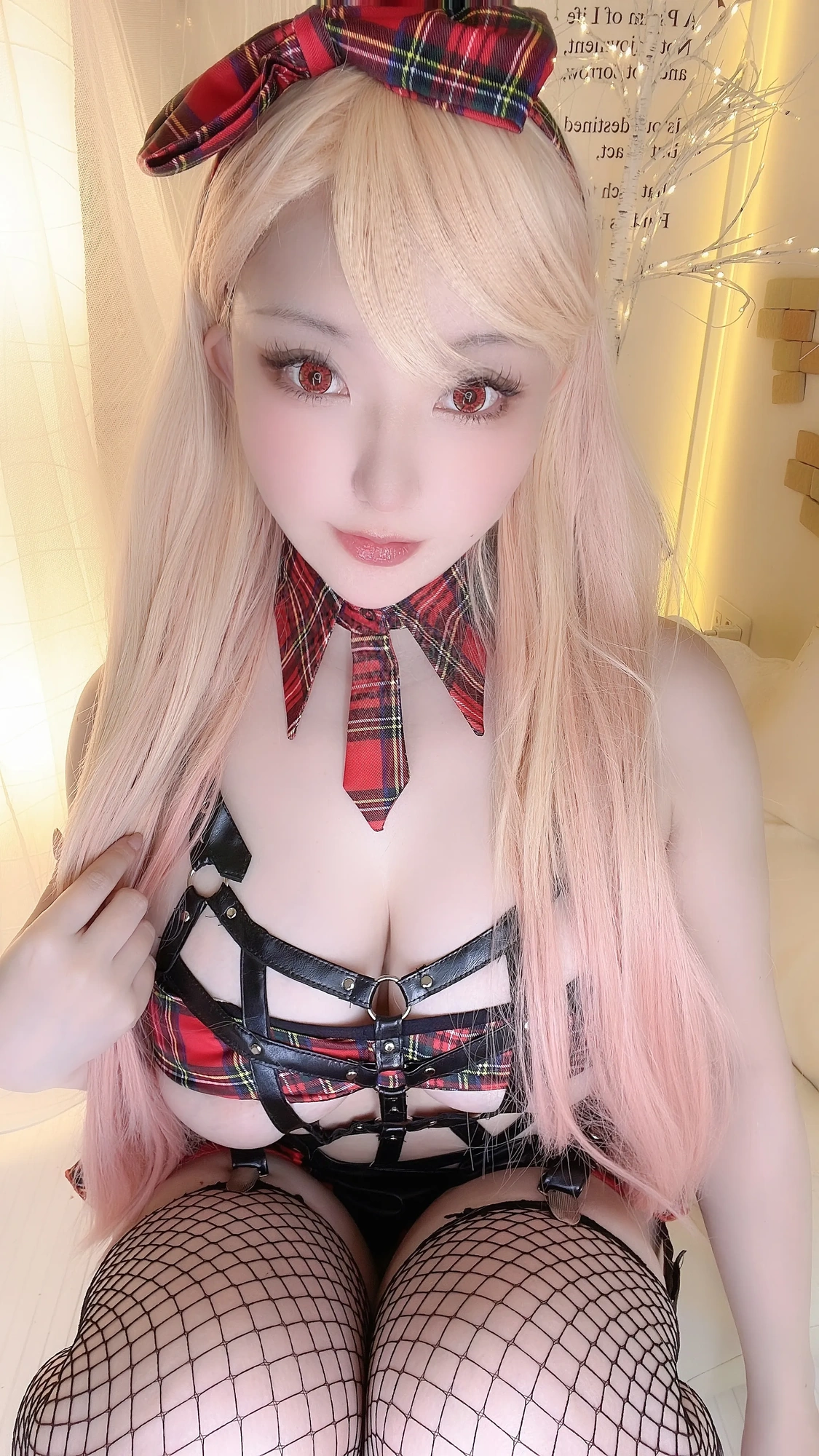 cos_サク(saku)_NO.005-2022年09月写真集-2022-09-28-チェック☆網タイツガーター-001