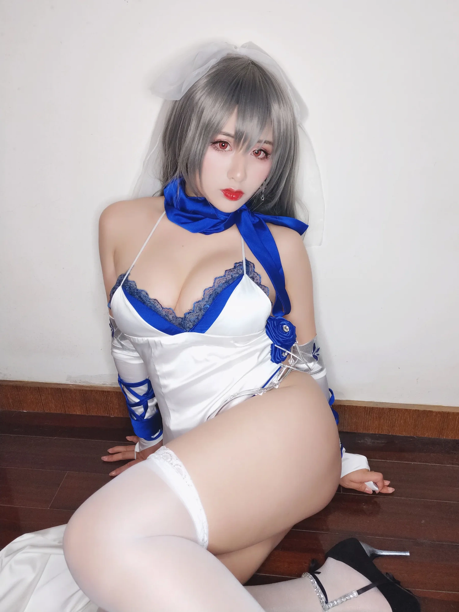 cos_柘烟Zuken_NO.009-路易九世礼服自拍-柘烟Zuken_路易九世礼服自拍_c_(18)