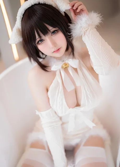 樱梨梨 – 全套写真合集 [17期/5.88G]-是鸭梨吖-网红COS-原图合集-是鸭梨吖 | 网红COS写真合集